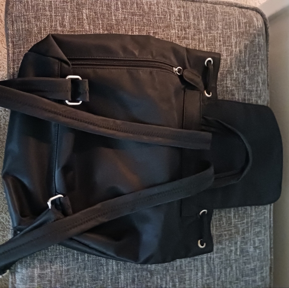 Backpack - Picture 2 of 2